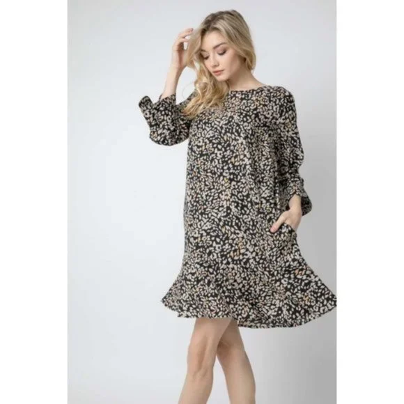 Davi & Dani Animal Print Ruffle Hem Shift - Picture 2 of 8